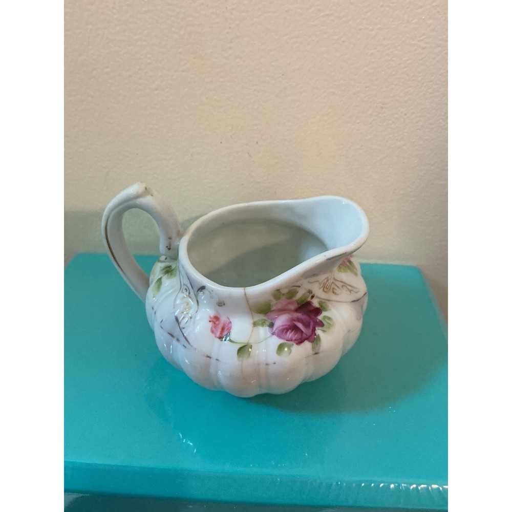 Antique Nippon Hand Painted Rose‎ Creamer Gold Moriage Porcelain Lobed Pitcher